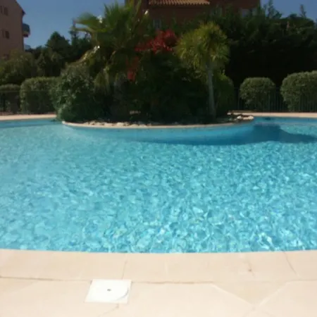 Apartment Avenue Beau Rivage *